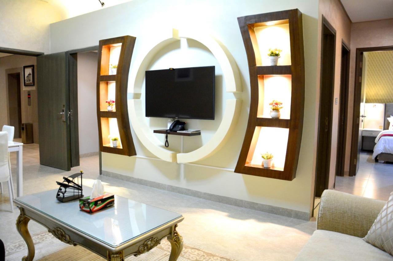 ذا فيفتى ايت السالمية Aparthotel Kuwait City Exteriör bild