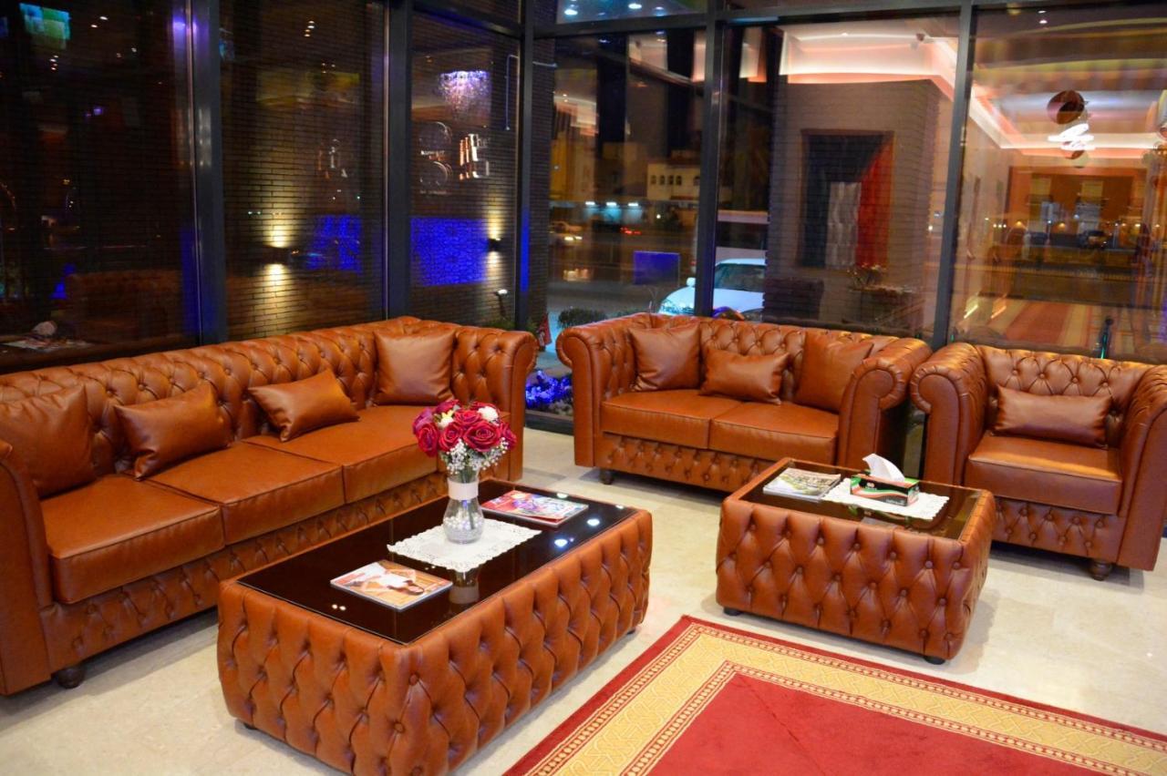 ذا فيفتى ايت السالمية Aparthotel Kuwait City Exteriör bild